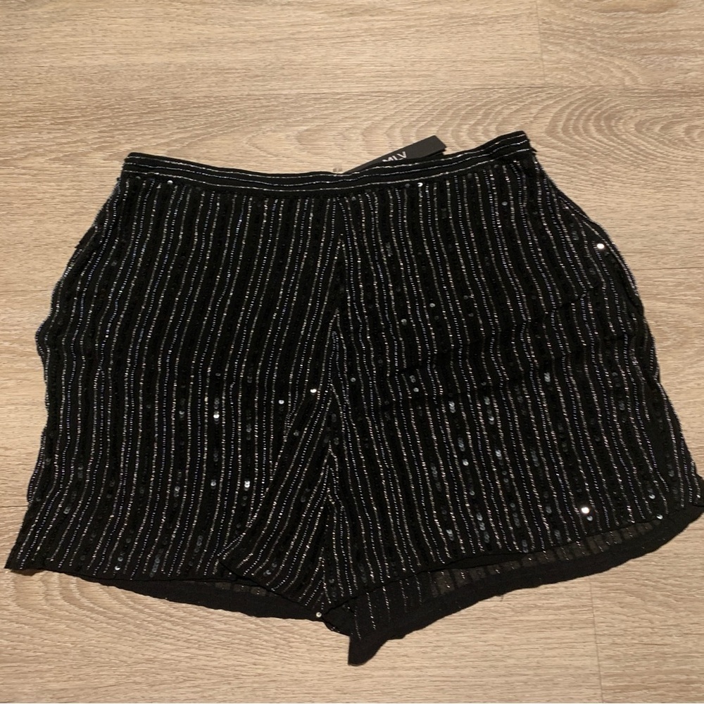 NWT MLV Black Beaded Sequin Shorts Size L